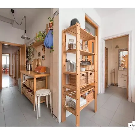 Apartamento Shutterbug, Typical *